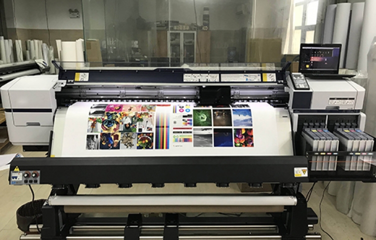 臺(tái)達(dá)交流伺服系統(tǒng)ASDA-M系列提升龍門(mén)噴繪設(shè)備印刷質(zhì)量和精細(xì)度